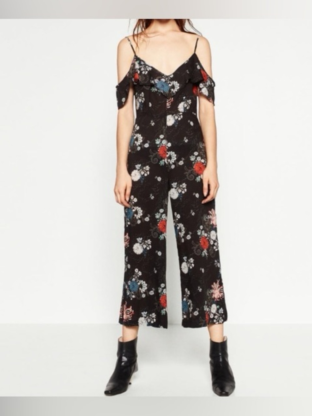 ❤️✨Zara Black Floral Ruffle Off Shoulder Jumpsuit Size M
